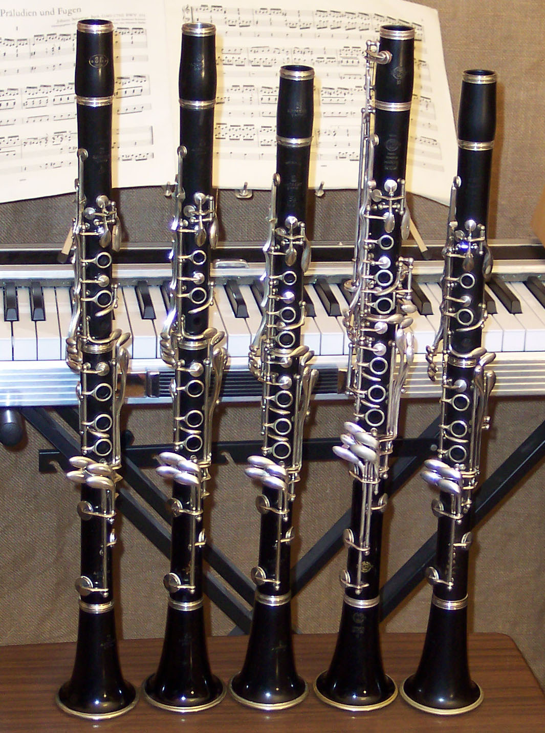 Five clarinets EH